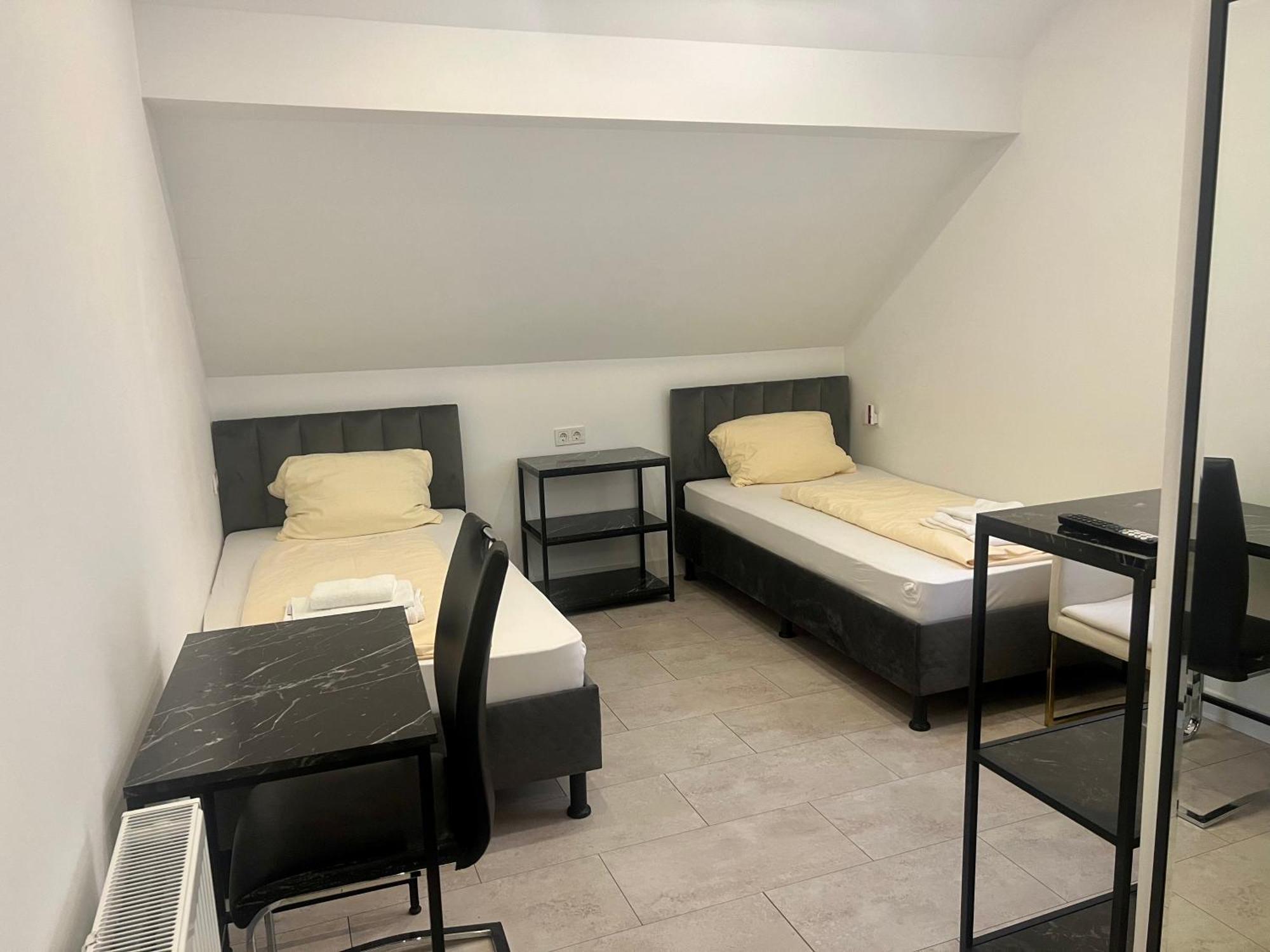 Durmaz Hotel Hanovre Extérieur photo