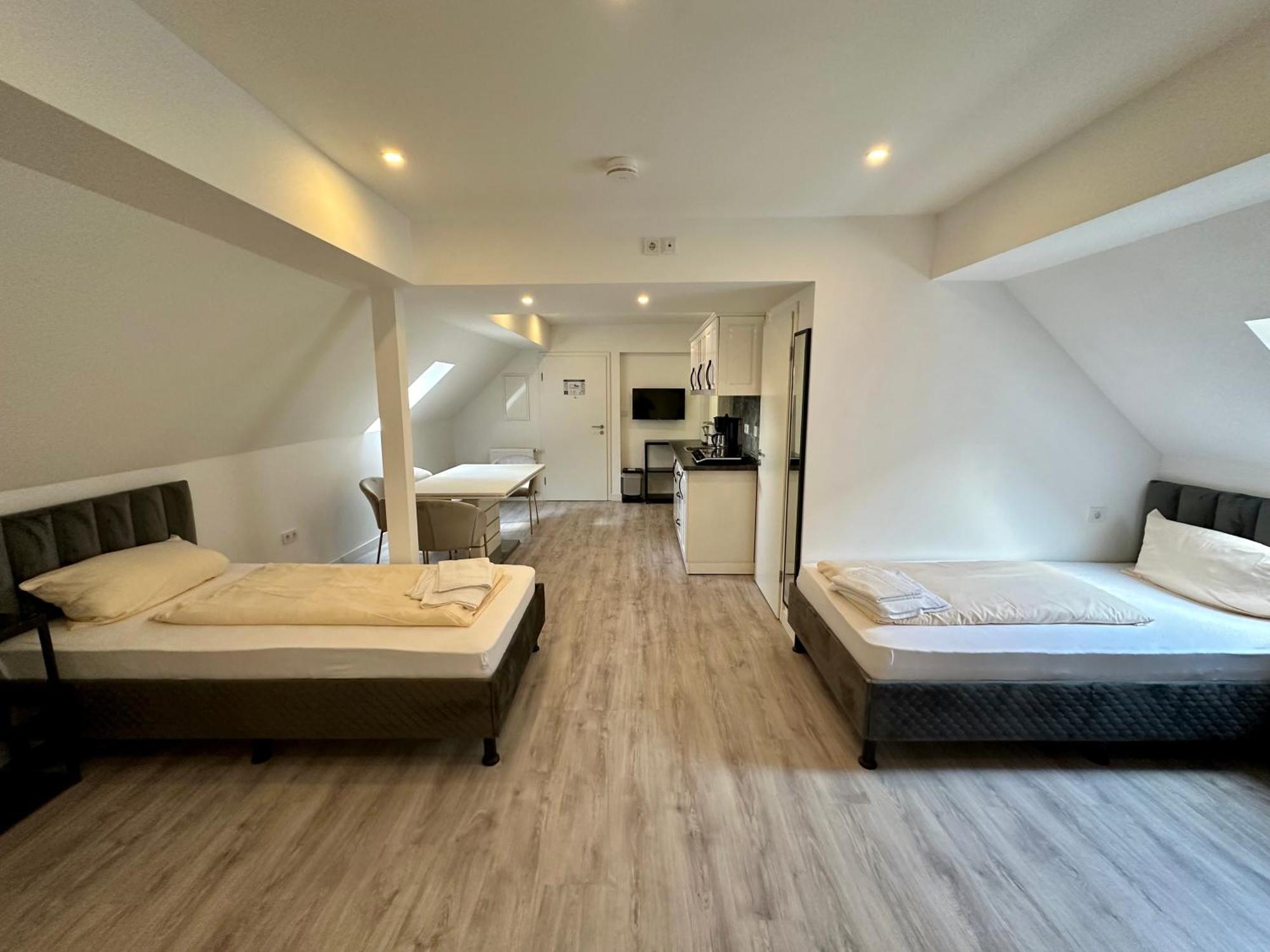 Durmaz Hotel Hanovre Extérieur photo
