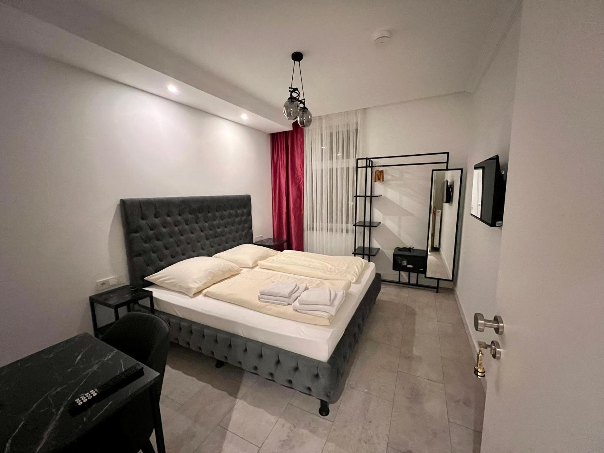 Durmaz Hotel Hanovre Extérieur photo